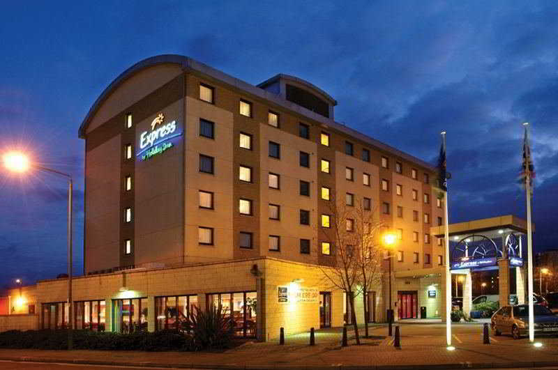 Holiday Inn Express London - Wandsworth, An Ihg Hotel Exteriör bild